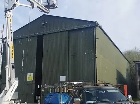 Farm-Painters-Waterford-Farm-Shed-Painting-Cherry-Picker-Spray-Painting