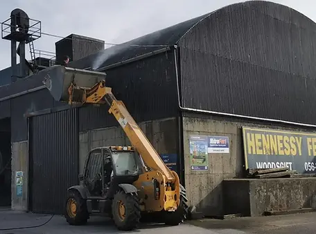 Waterford-County-Painters-Hennessy-Feeds-Paint-Job